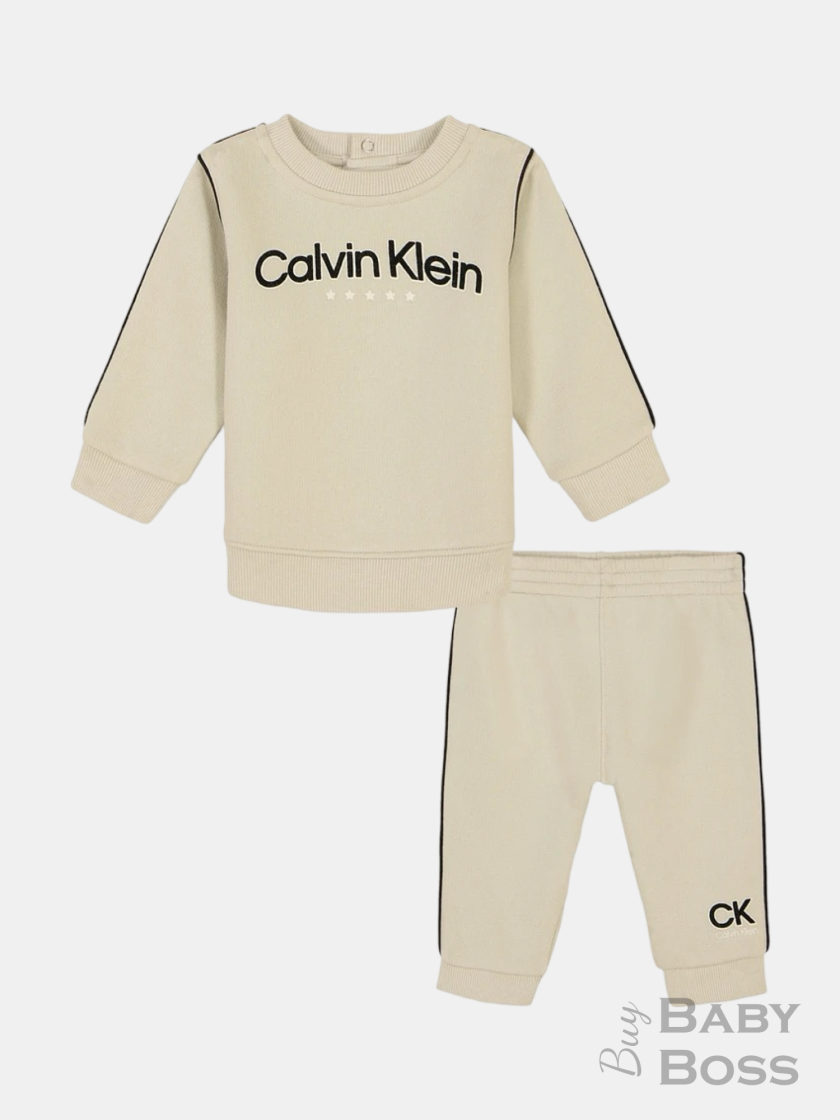 Костюм Calvin Klein